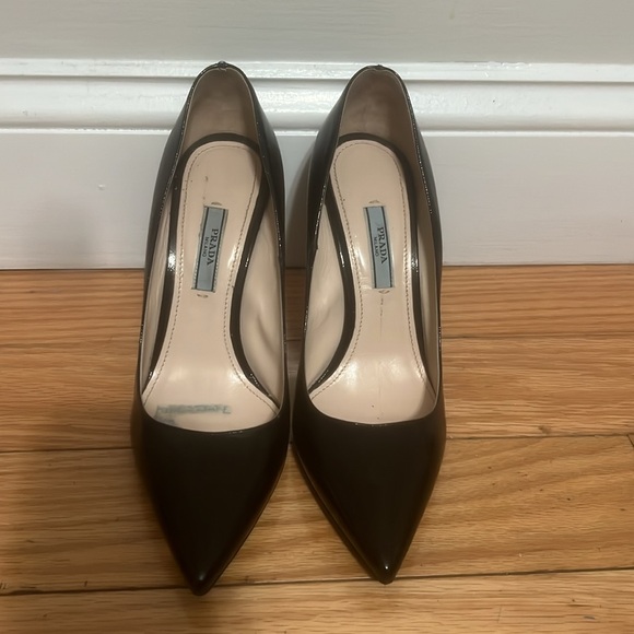 Prada shoes - Picture 5 of 5